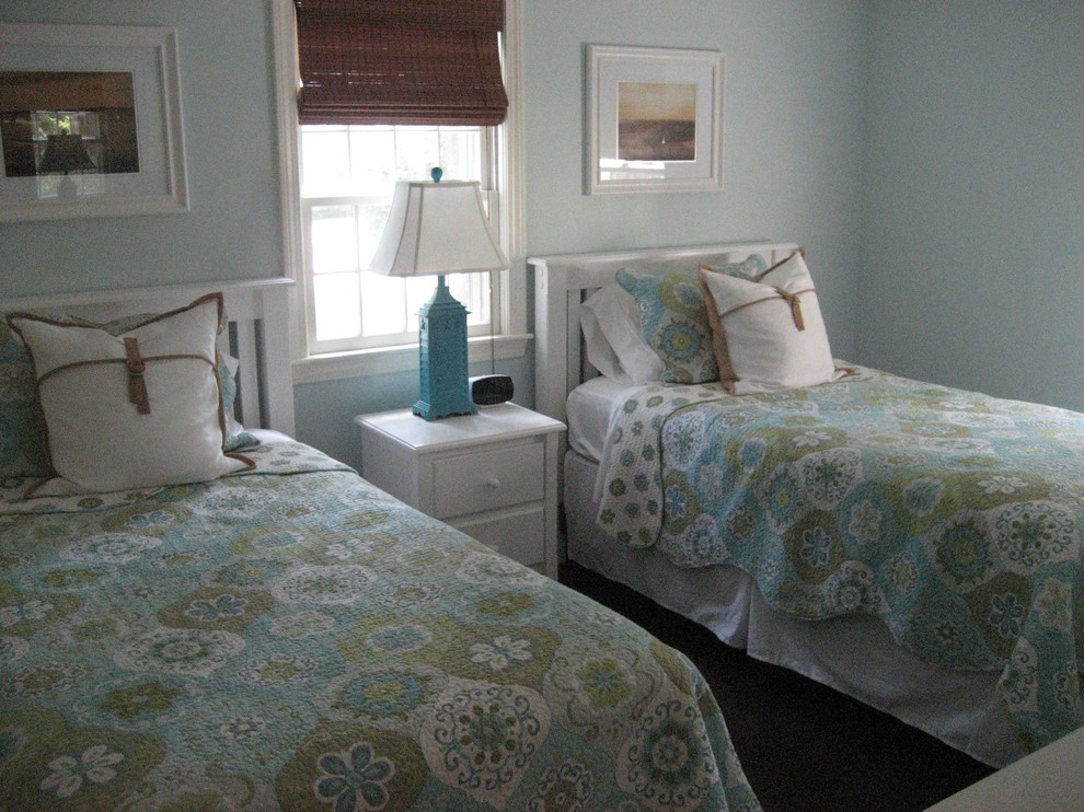 This is an example of a traditional bedroom in Boston.