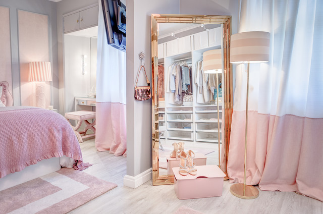 Project Pink Bedroom Closet Klassisch Modern