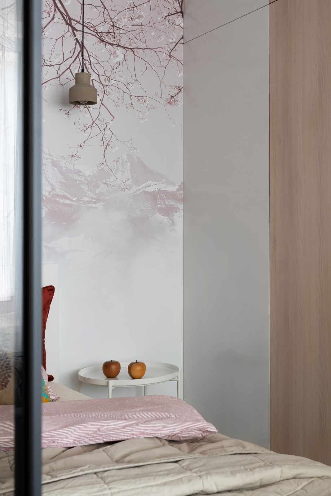 Реализованный проект двухкомнатной квартиры в г. Артем для молодой семьи.