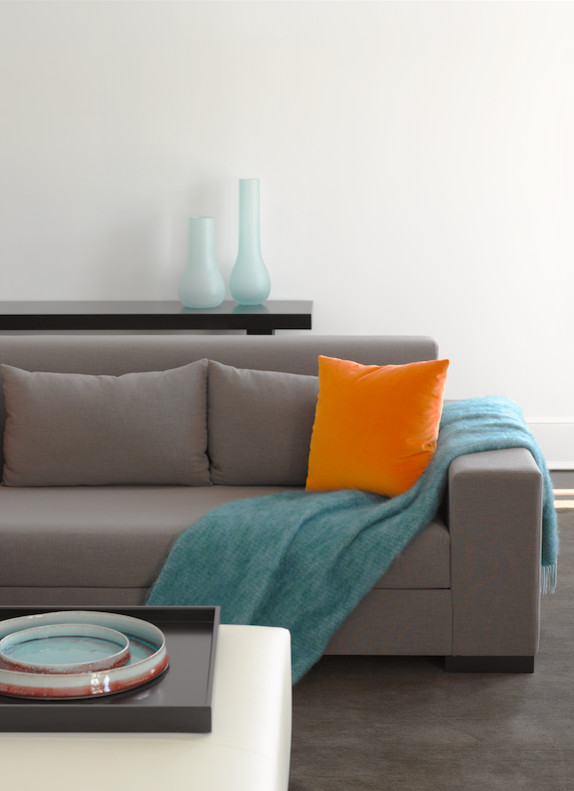 Inspiration for a modern home design remodel in New York