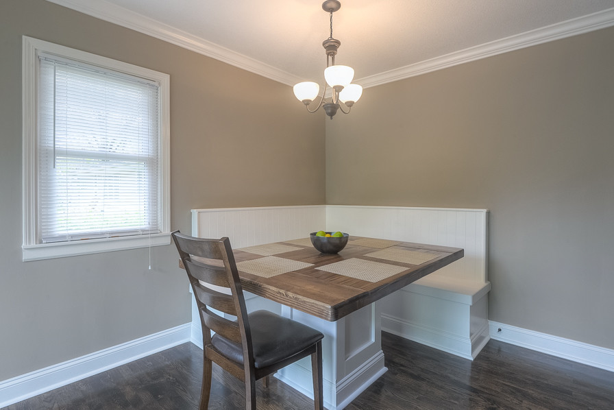 Built in dining booth