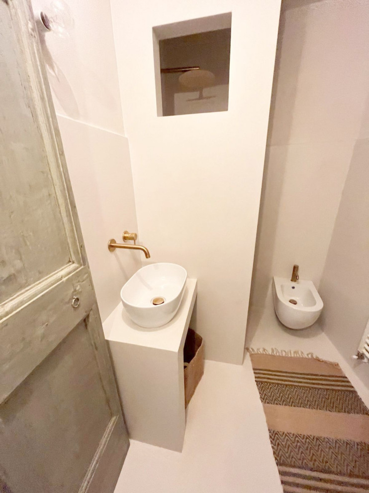 Микроцемент (Арт бетон) для санузла и душевого угла