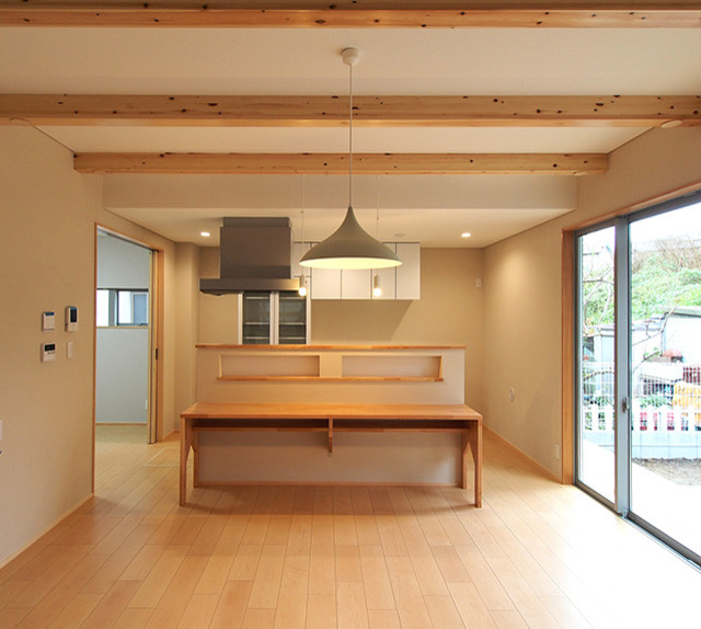 ワンoneハウス moderno-comedor