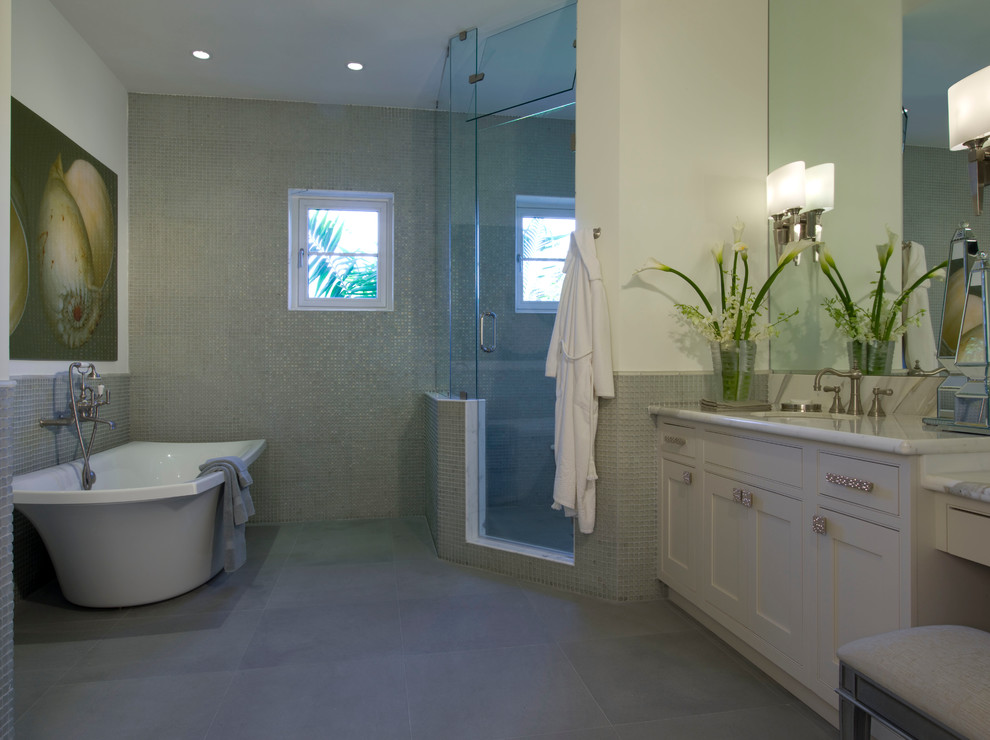 Florida Vernacular (Key West Style) Home Contemporary Bathroom