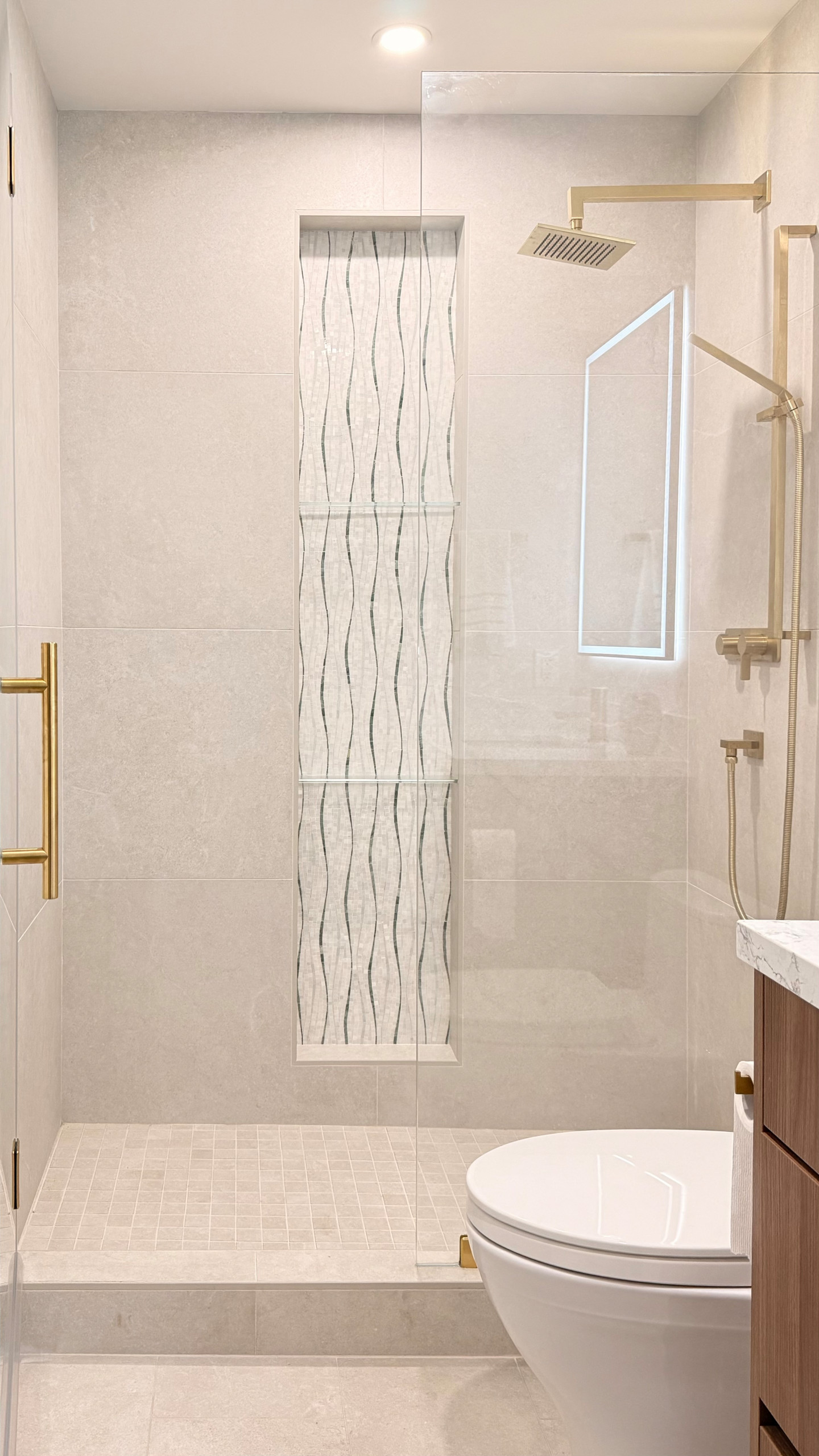 Minimalist bathroom photo in San Francisco