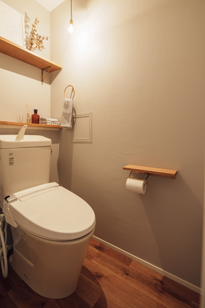 Свежая идея для дизайна: туалет - отличное фото интерьера
