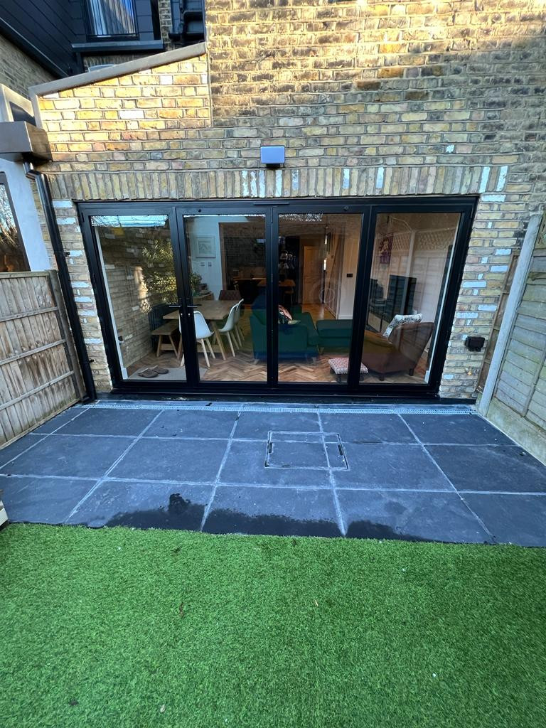 Single storey rear extension with side infill