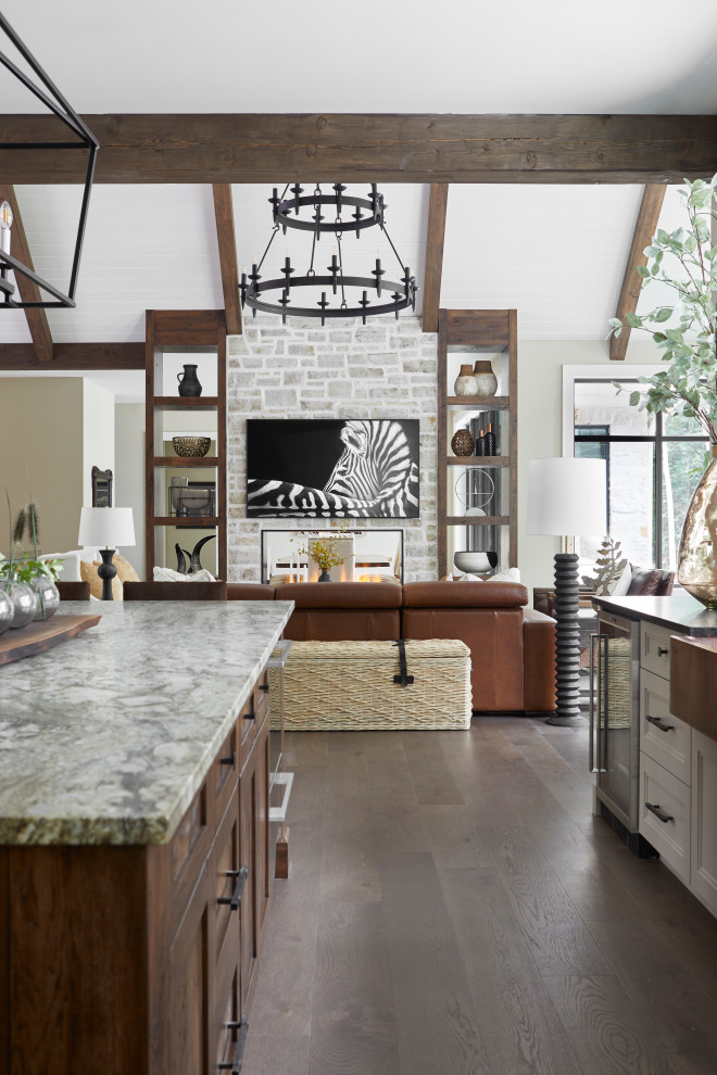 Example of a transitional kitchen design in Toronto