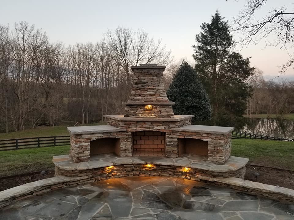 Patio & Fireplace