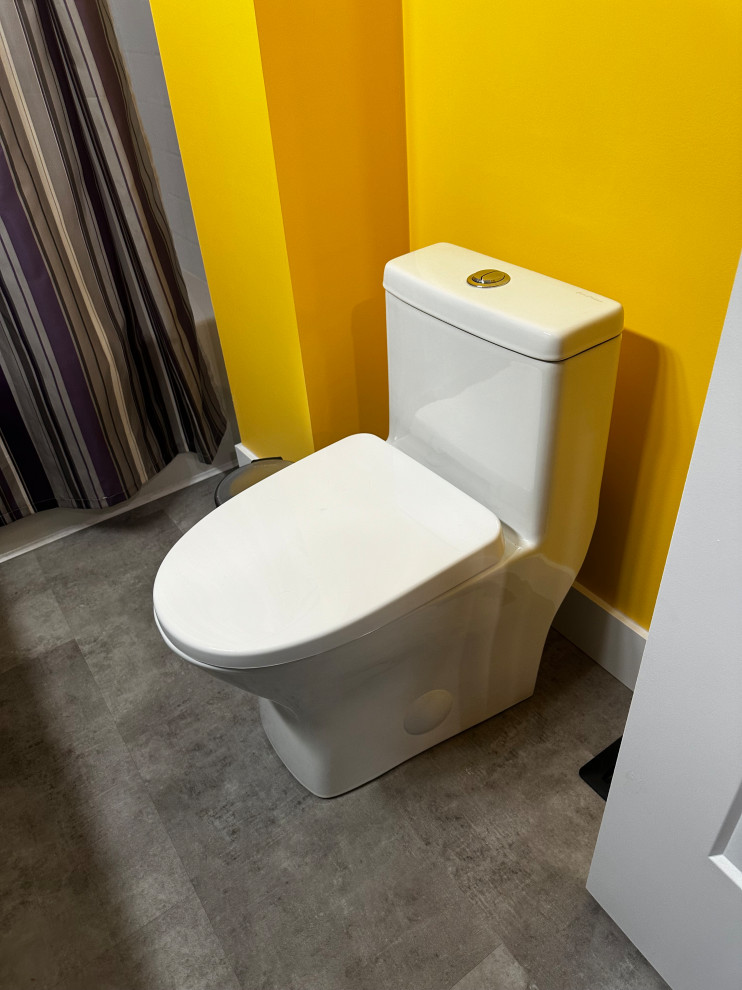 Smith Street - Bathroom