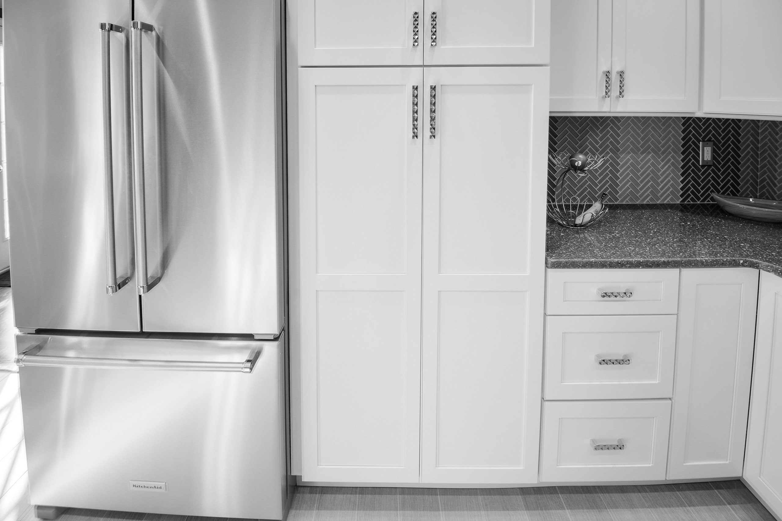 White/Grey Kitchen Rennovation
