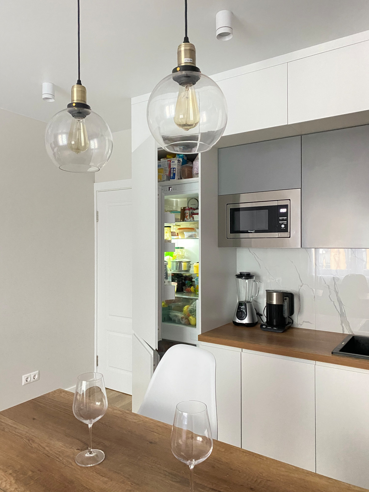 Кухня в стиле минимализм