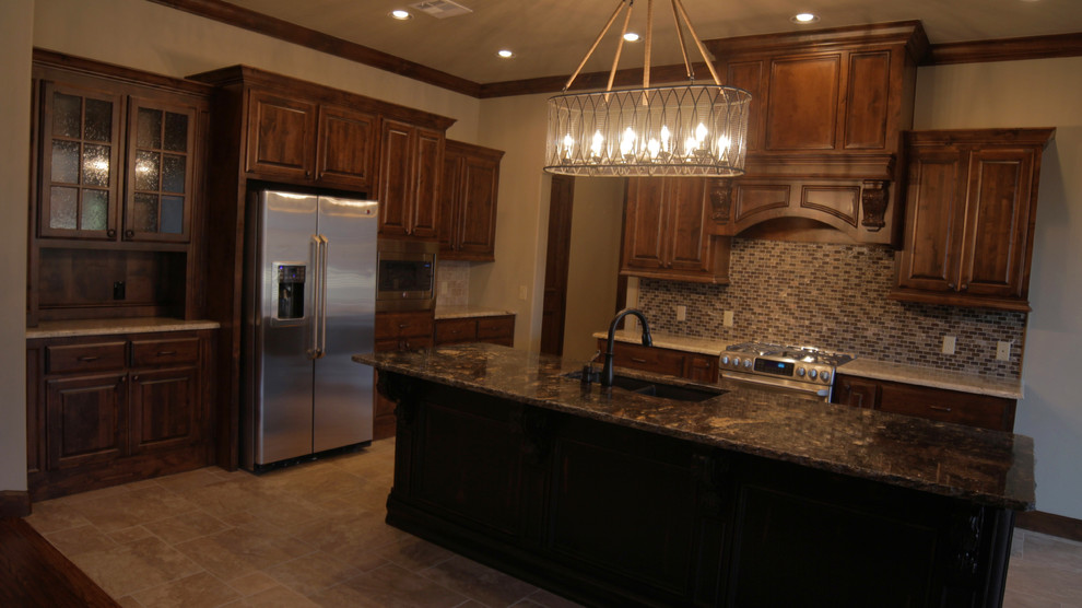 Traditional kitchen in Oklahoma City.