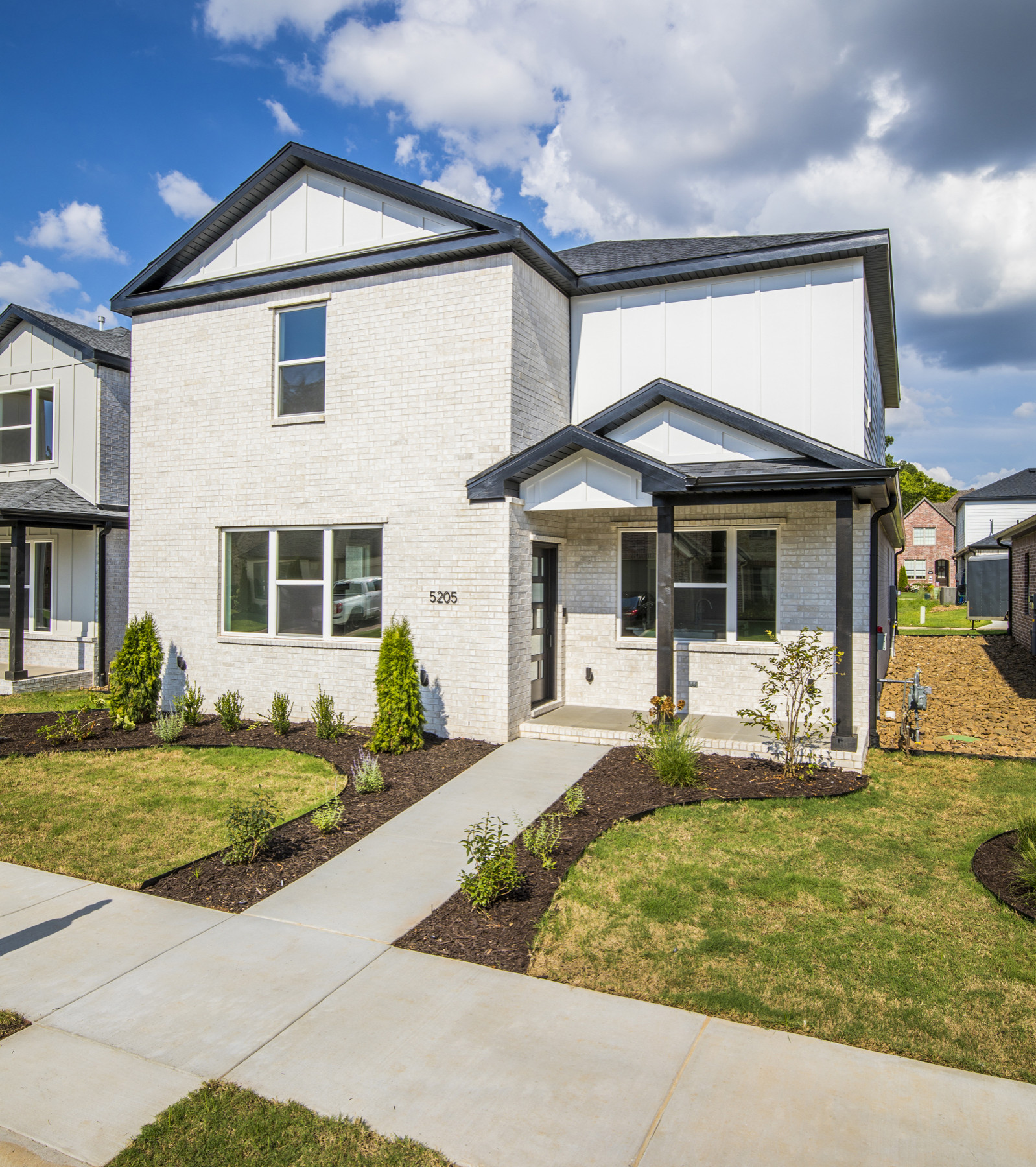 SV844_ 5205 S Brookmere St