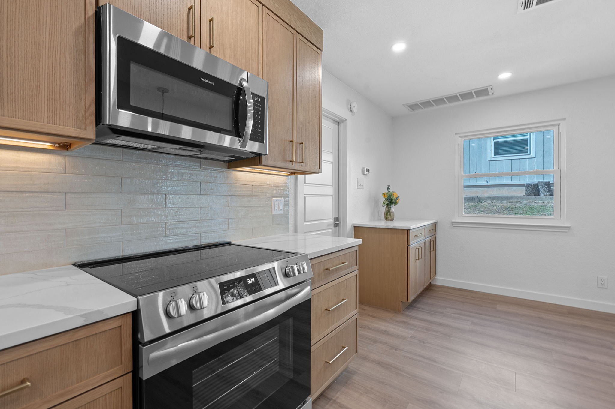 Lakeway Cozy Cottage