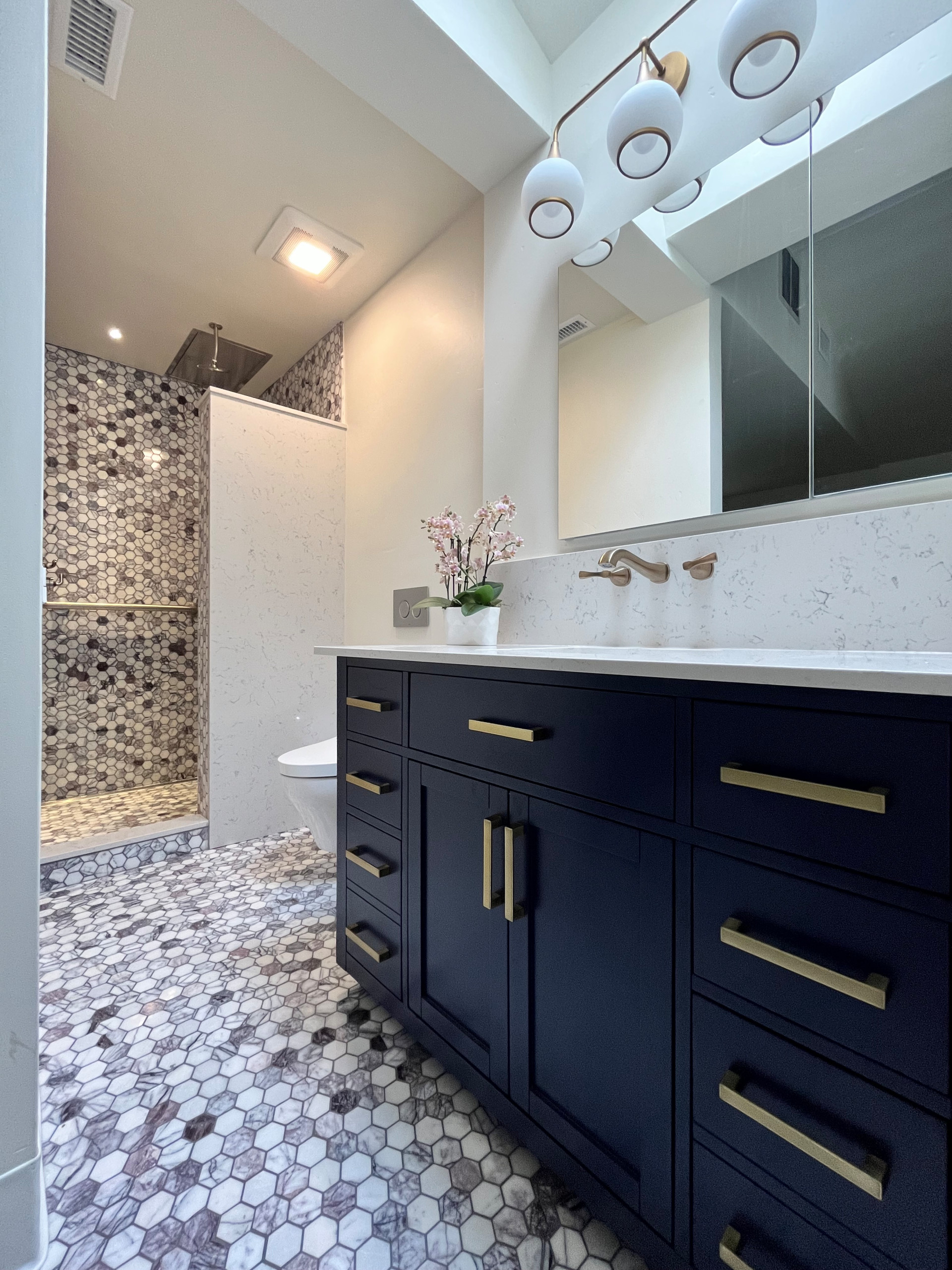 Bold Modern Bathroom with Walk In Shower