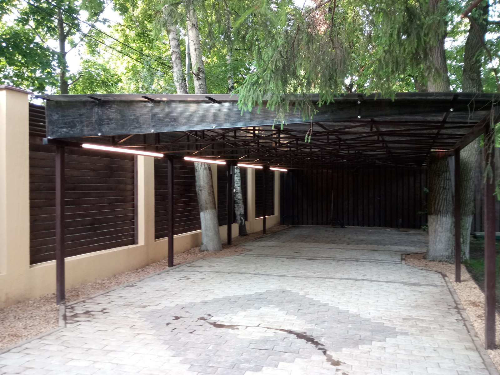 Декоративное  освещение сада