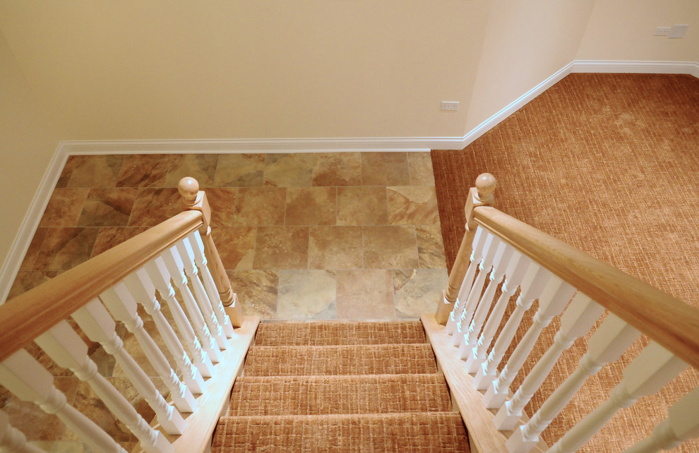 Staircase - transitional staircase idea in Chicago