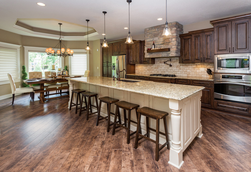 Transitional kitchen photo in Cedar Rapids