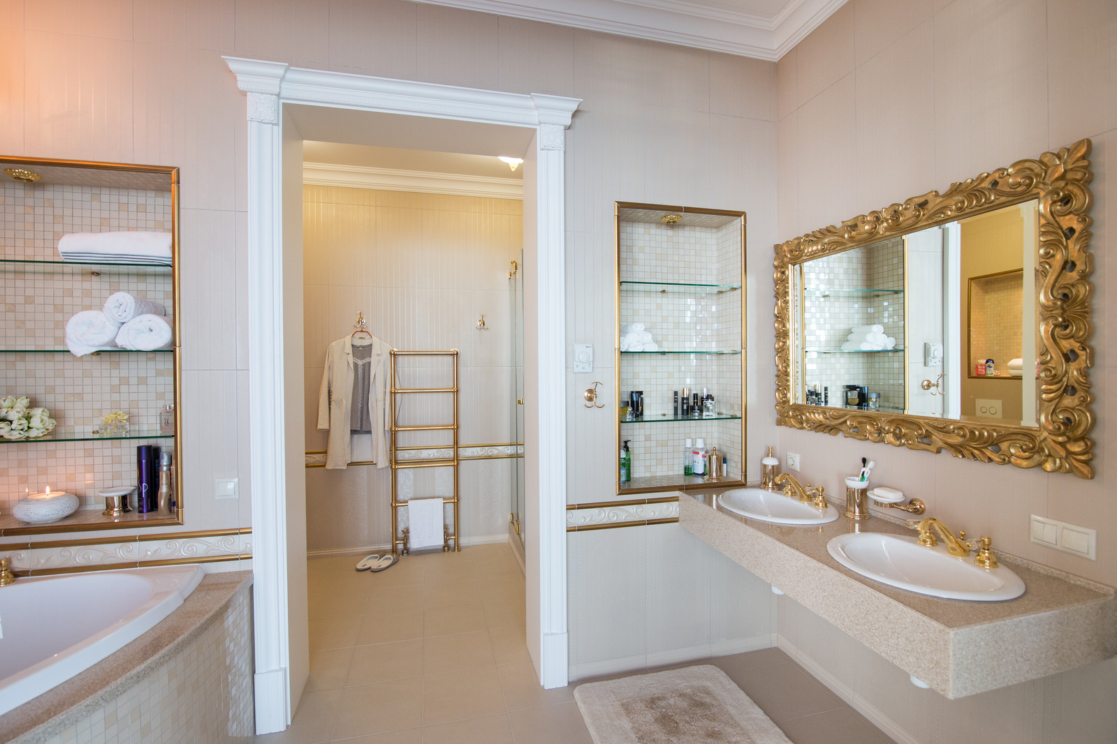 Вилла в ЖК "Королевский парк"