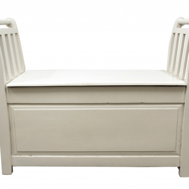 38" White Solid Wood Entryway Bench With Flip Top and High Sides Transitional Accent And