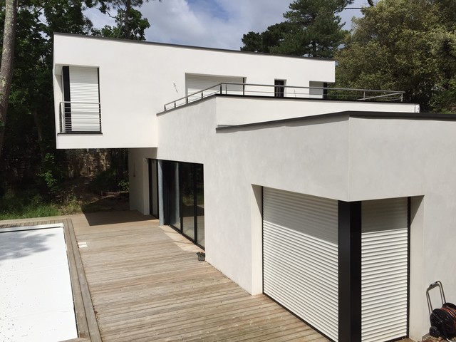 MAISON DANS LA DUNE contemporary-deck