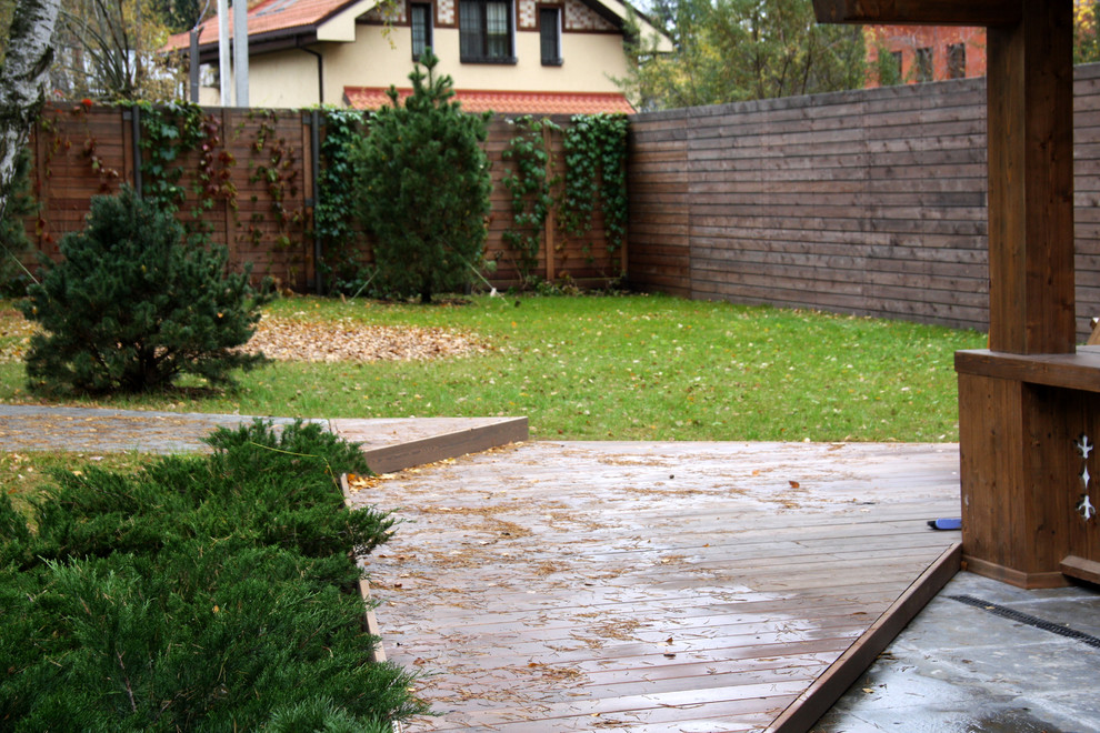 Мощеный двор