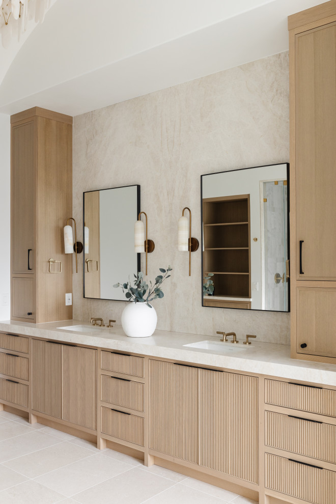Example of a minimalist bathroom design in Phoenix