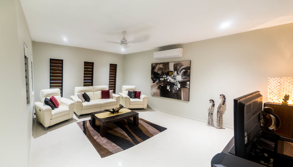This is an example of a tropical living room in Cairns.