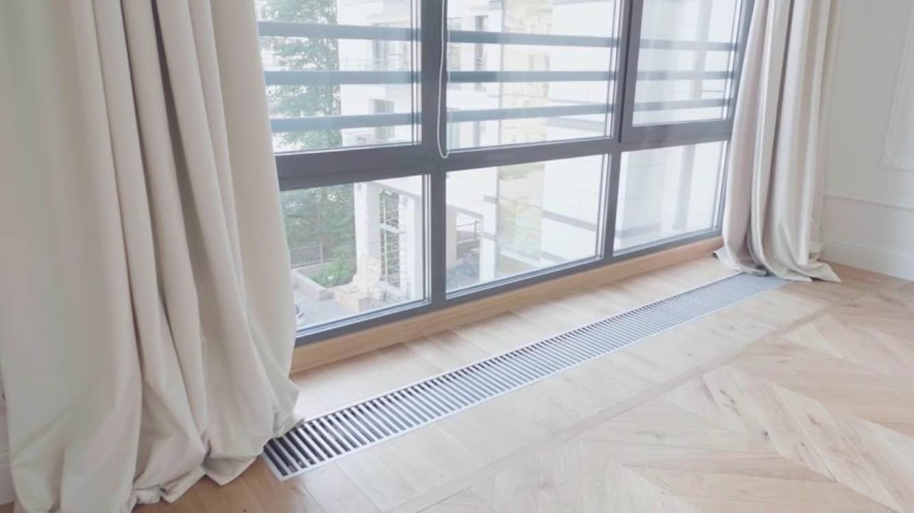 "Вспомним о балах"