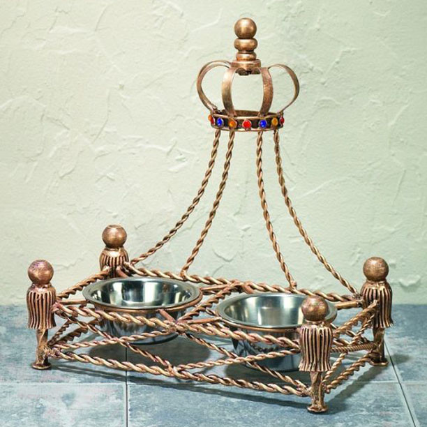 Royal Pet Feeder