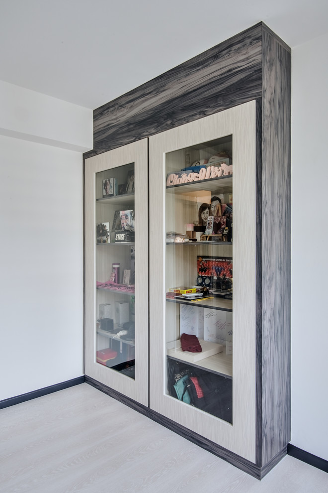Inspiration for a contemporary storage and wardrobe in Singapore.