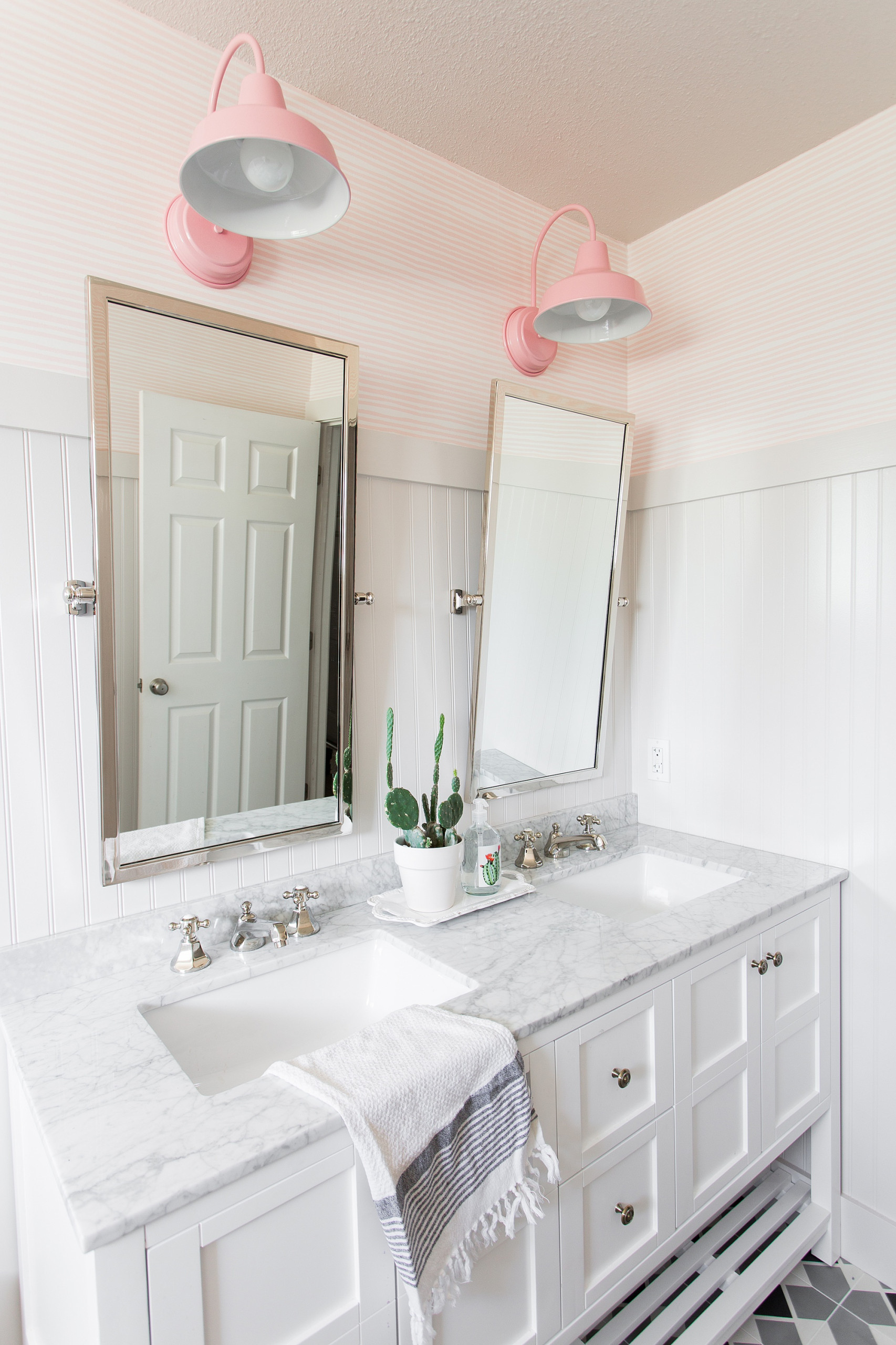Stork Kids Bathroom