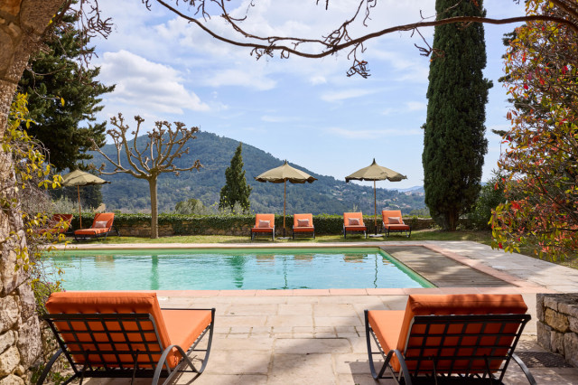 French Farmhouse Interior Design, France country-pools-and-hot-tubs