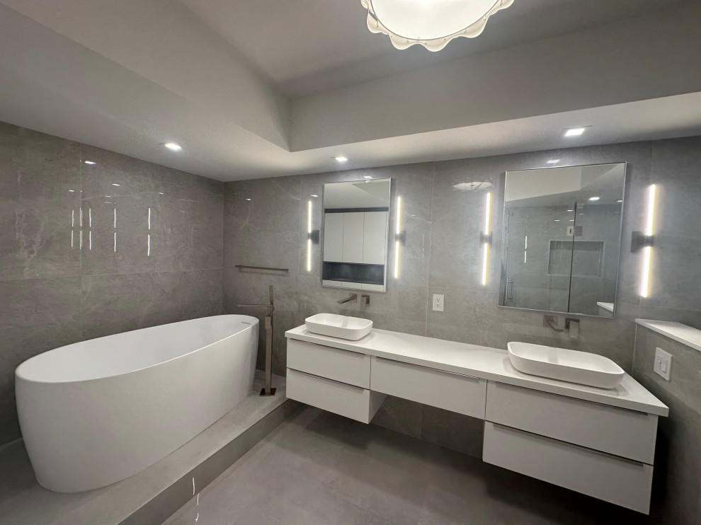 Sunny Isles Beach - 3 Bedroom / 3 Bath full renovation