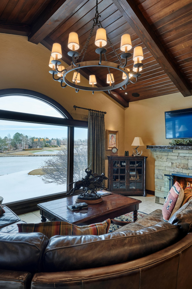 Family room 2