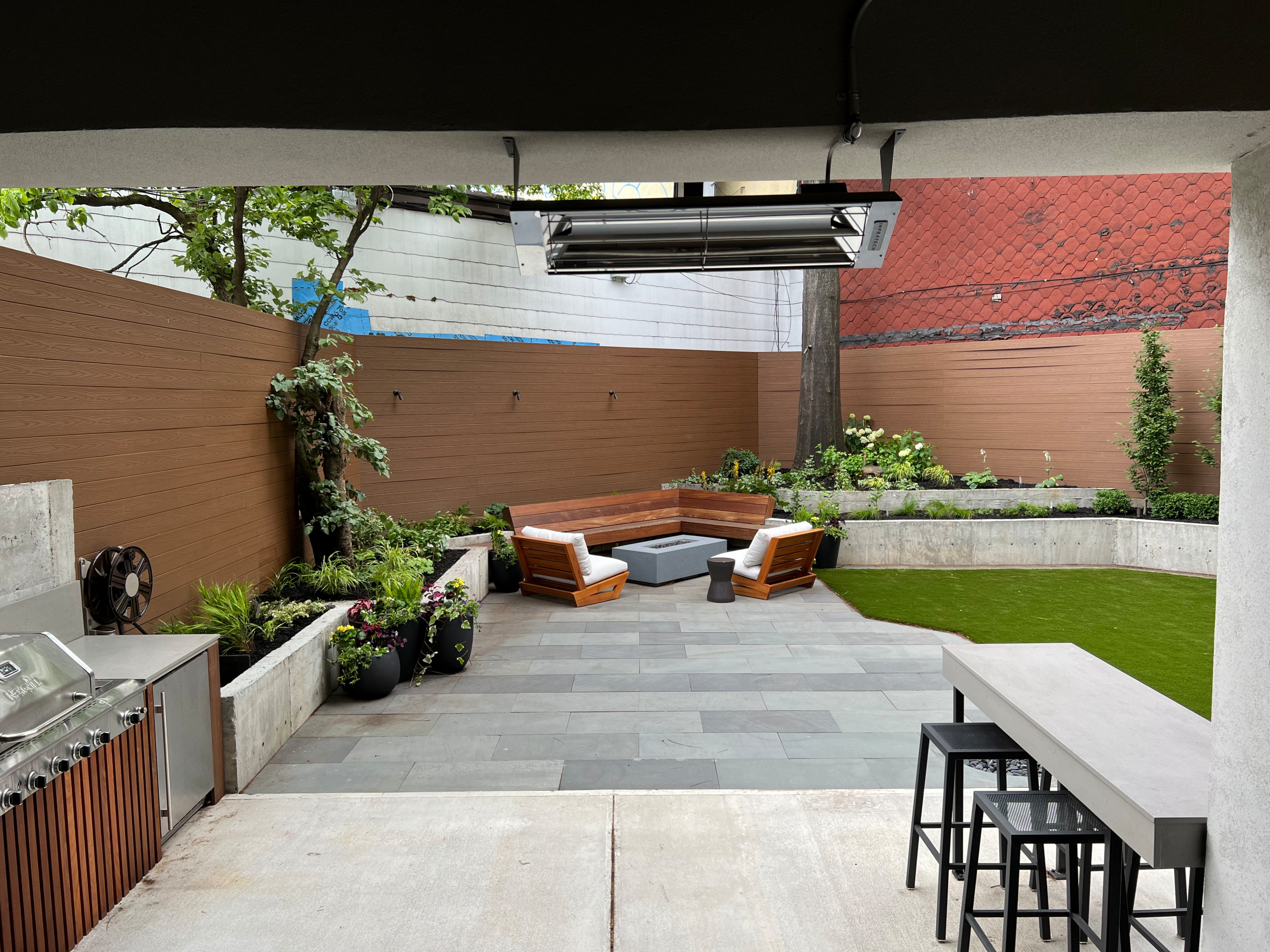 Williamsburg new condo shade garden