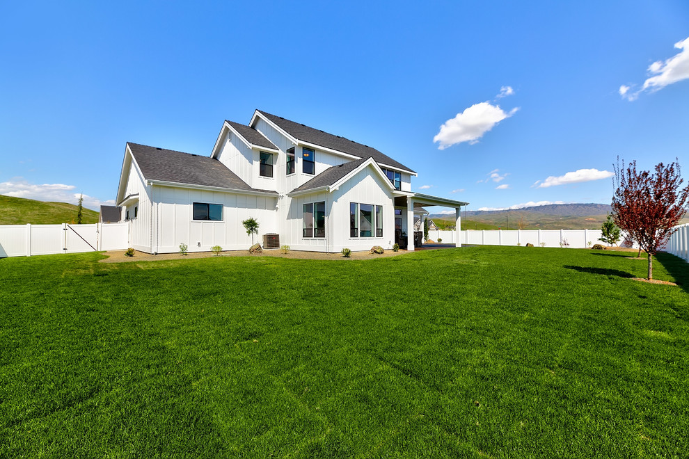 Modern Farmhouse 2019 Dry Creek Parade Farmhouse