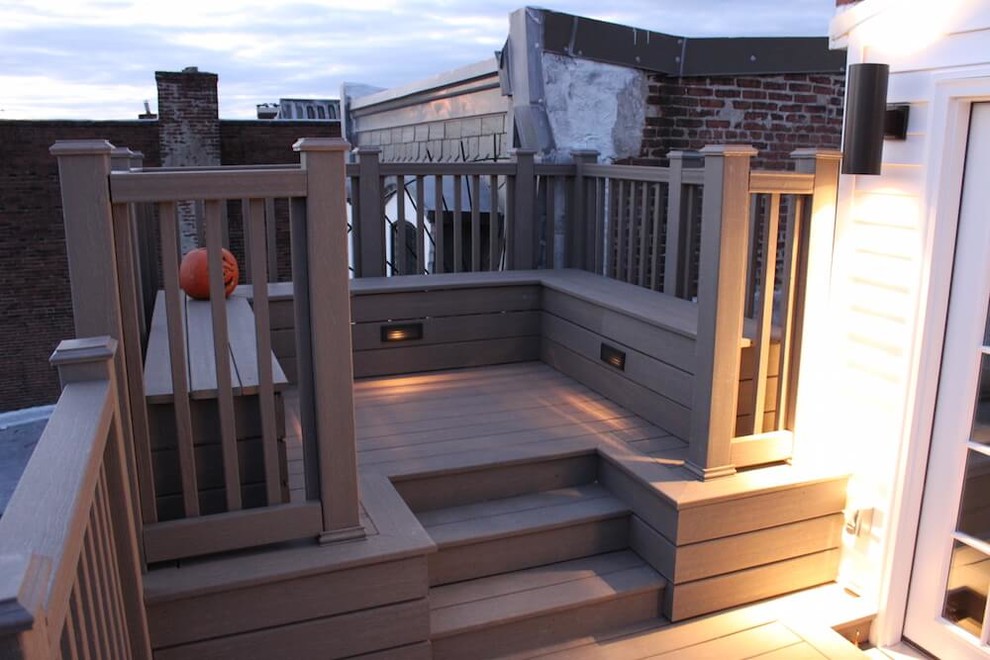 Example of a transitional deck design in Boston