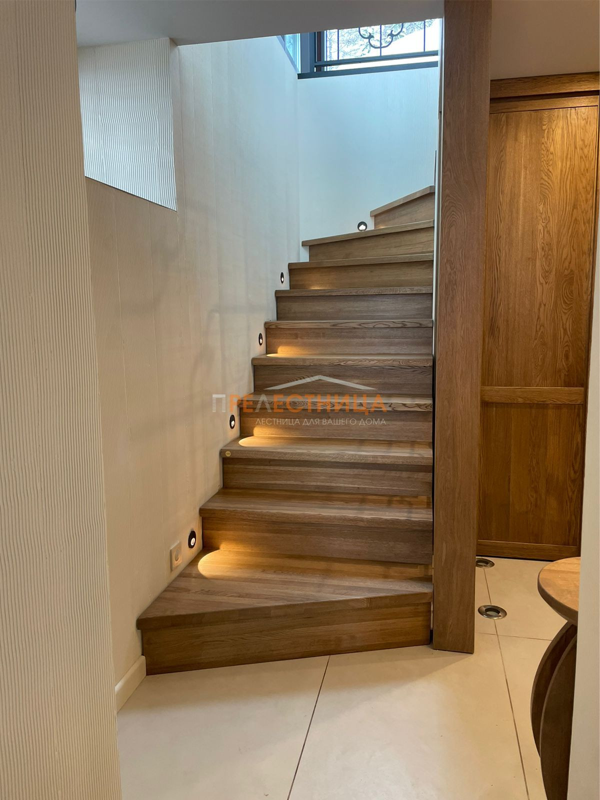 Дизайнерская лестница Тандем-37