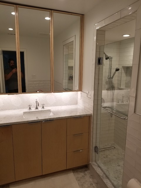 Dallas bathrooms contemporary-bathroom