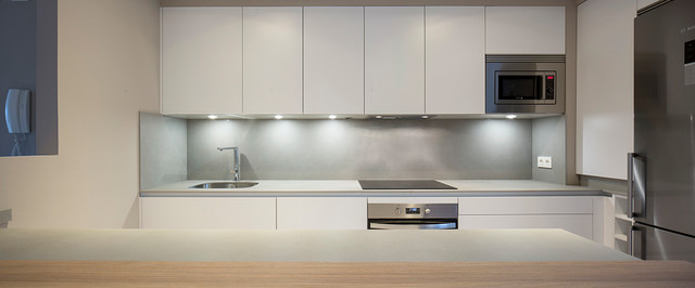 Vivienda en Algorta contemporary-kitchen