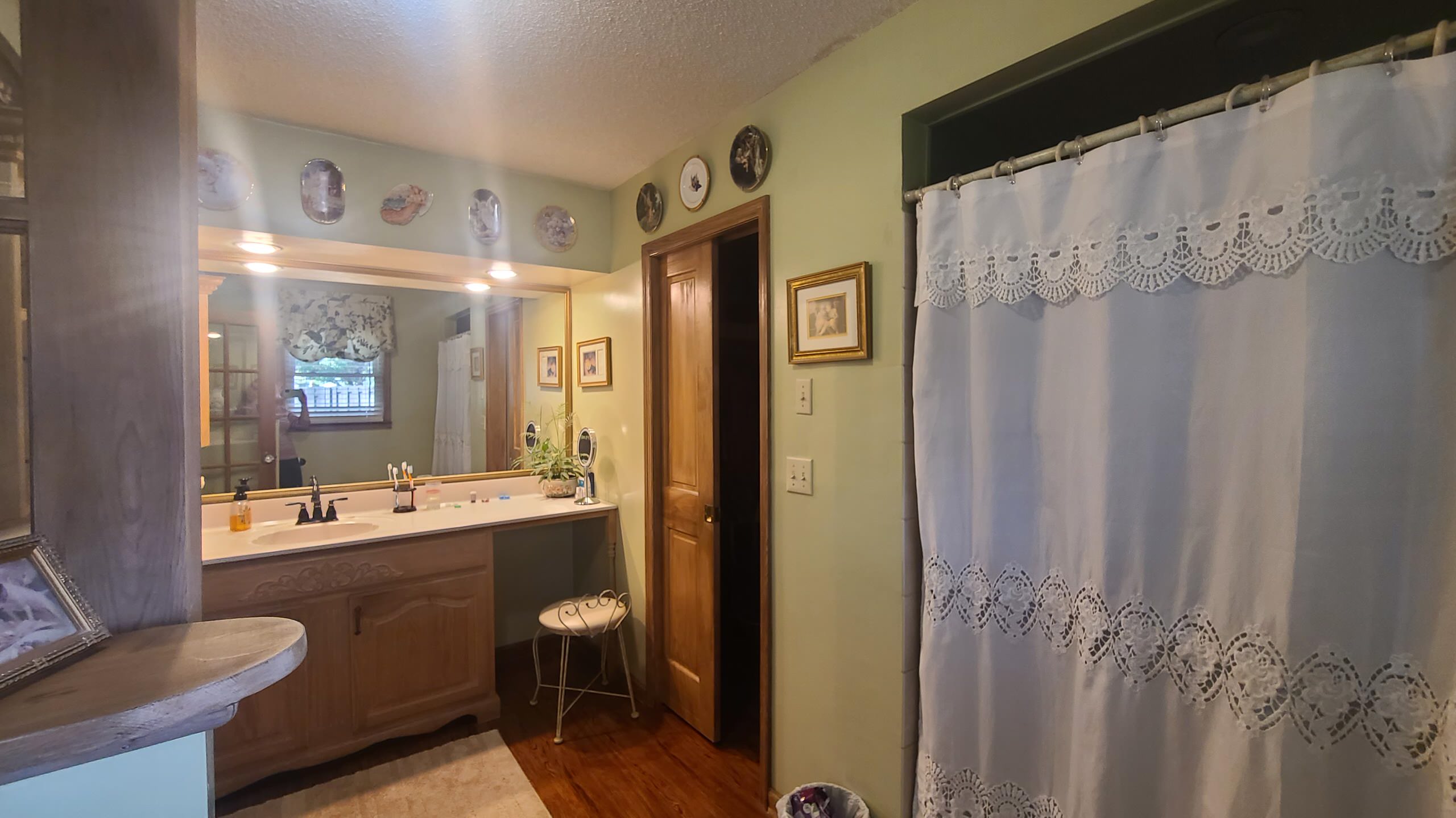 Master Bathroom Refresh