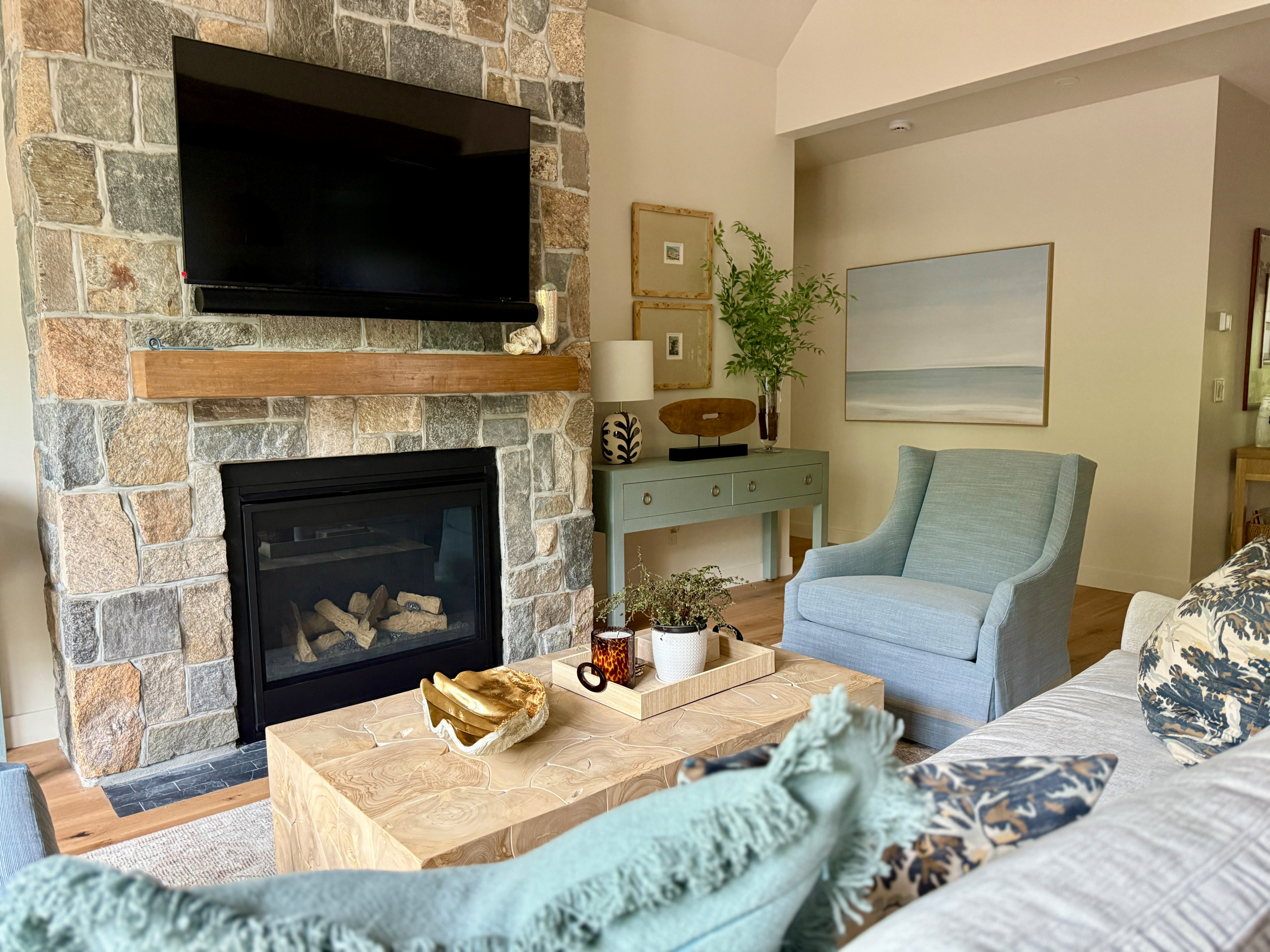 William Morris Homage - Modern Farmhouse