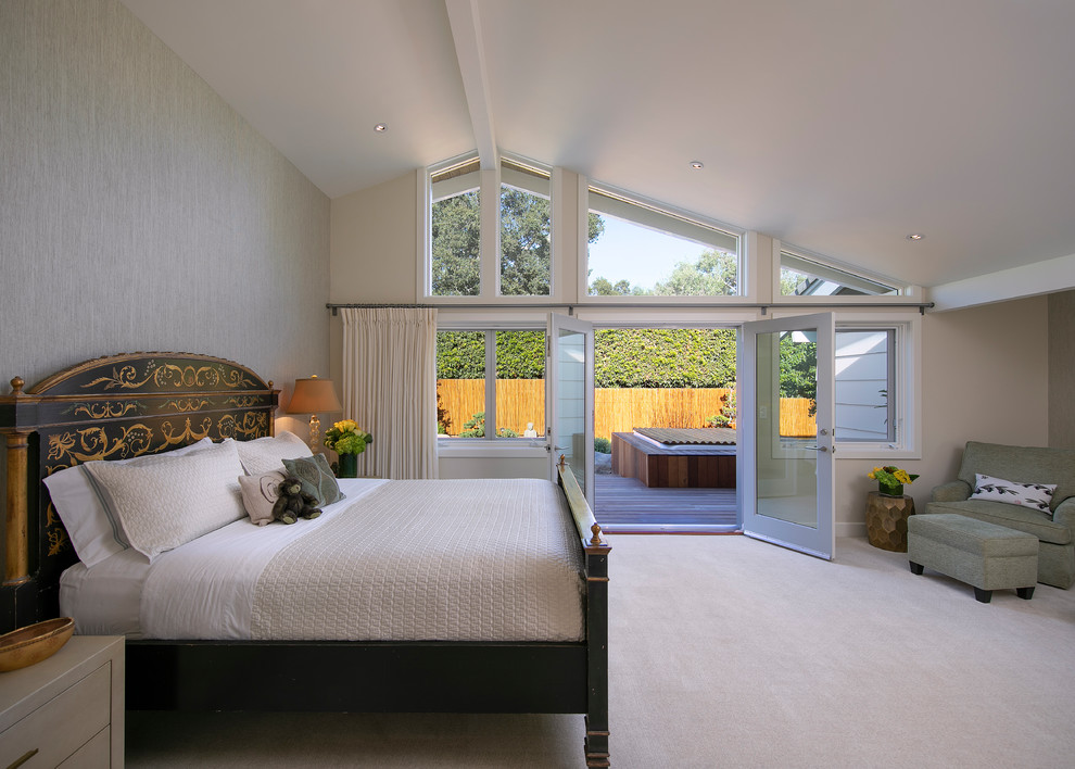Design ideas for a midcentury bedroom in Santa Barbara.