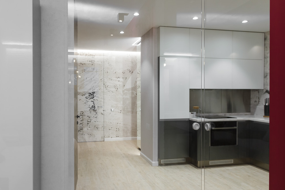 КВАРТИРА ДЛЯ МОЛОДОЙ ДЕВУШКИ