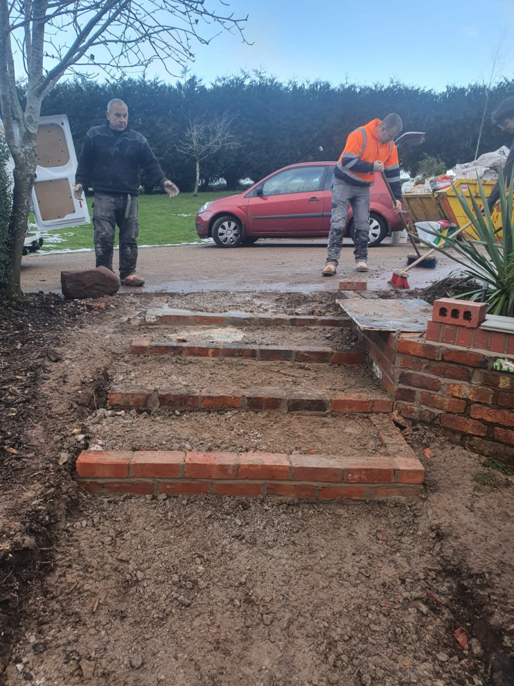 Garage Conversion to Man Pad