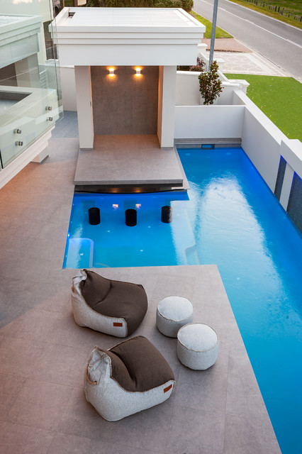 Shelley trendy-pool