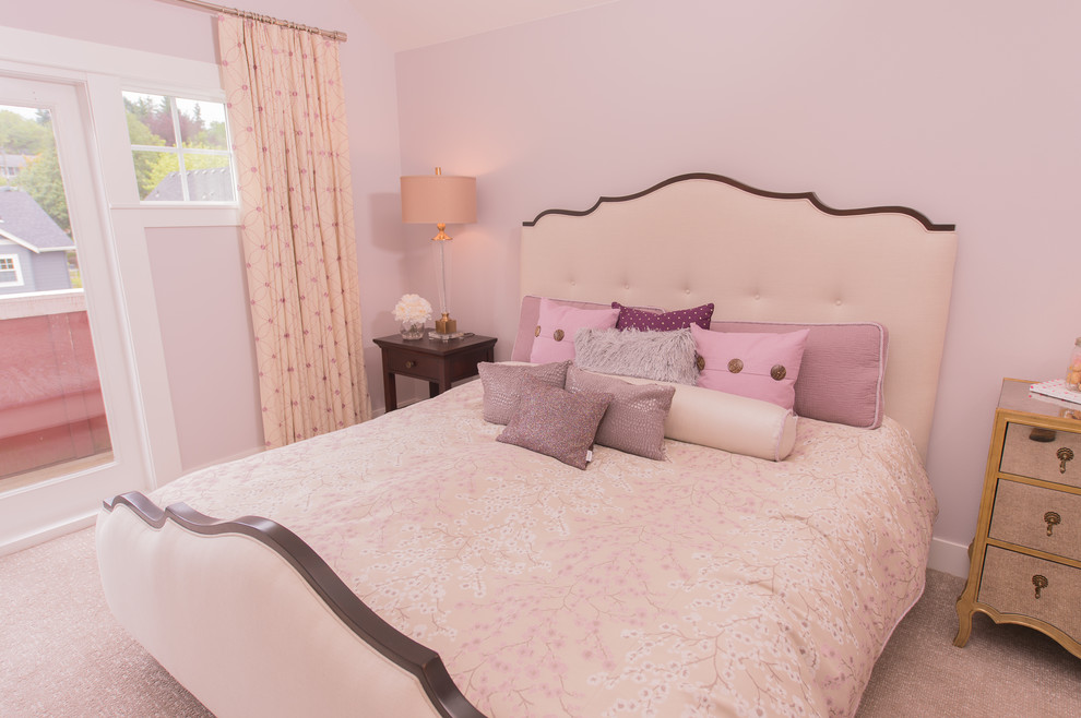 Inspiration for a mid-sized transitional master bedroom in Portland with pink walls, carpet, no fireplace and beige floor.