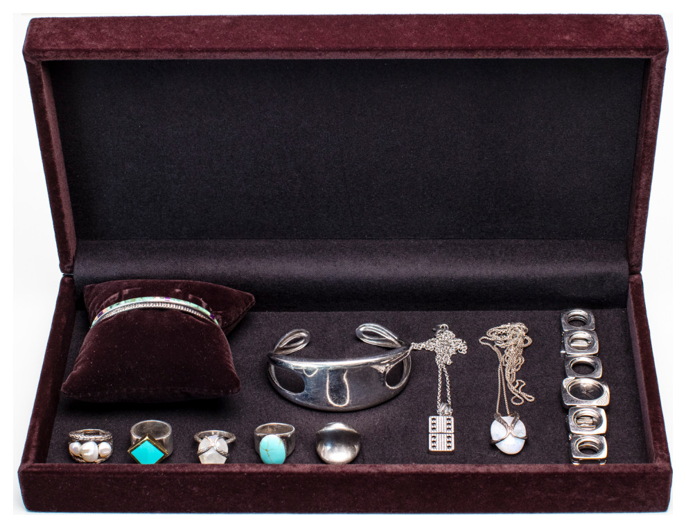 AntiTarnish Velvet Tray With Lid Transitional Jewelry Boxes And Organizers by Lovely